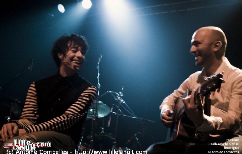 Rodrigue et Valentine’s Day à La salle Allende en live - photo n°6