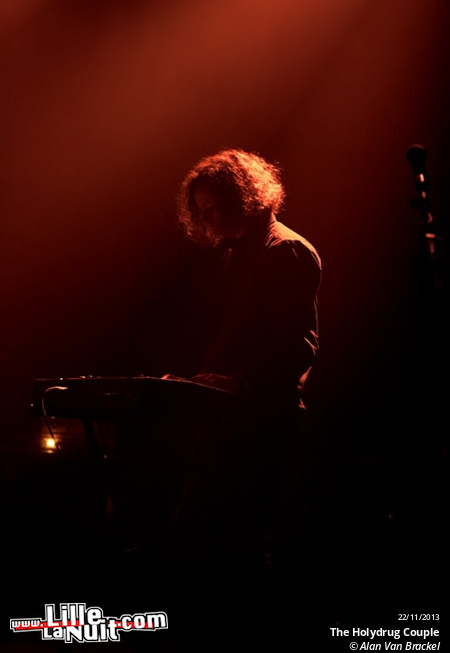 Crystal Stilts + The Holydrug Couple à De Kreun en live - photo n°30