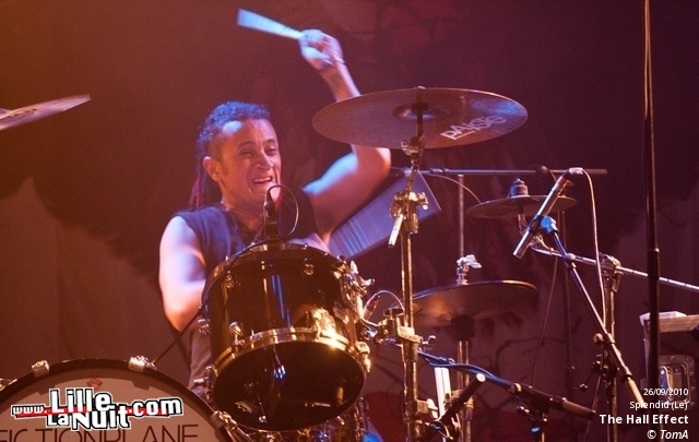 Fiction Plane + The Hall Effect au Splendid en live - photo n°23