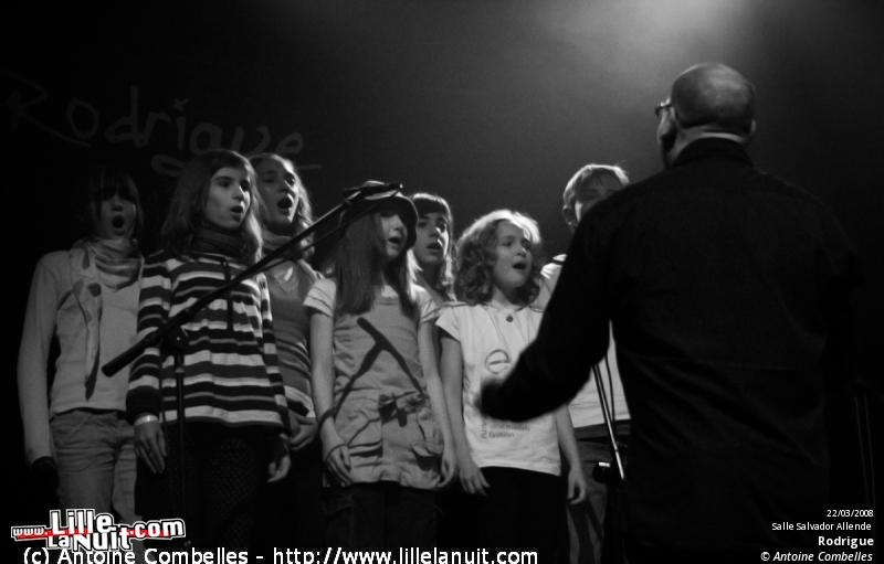 Rodrigue et Valentine’s Day à La salle Allende en live - photo n°14