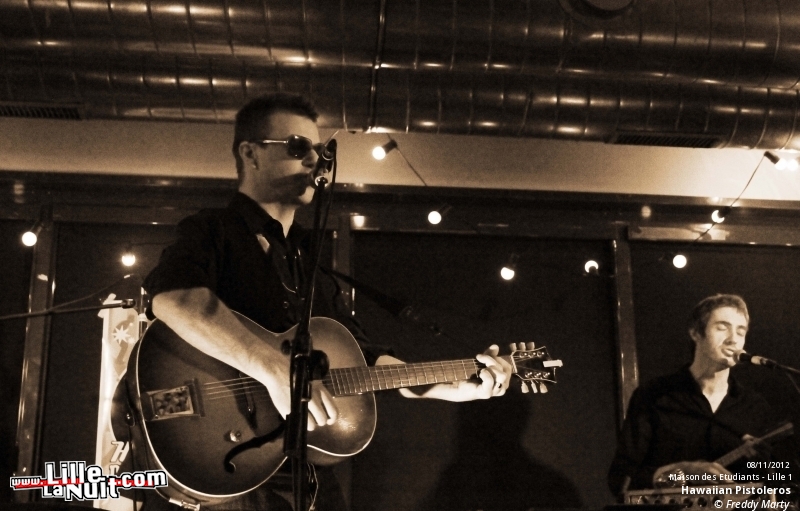 Hawaiian Pistoleros + Precious Oldies à la Maison des Etudiants de Lille 1 en live - photo n°13