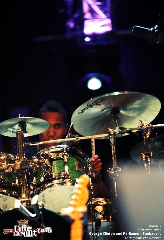 Les Nuits Secrètes – Jour 3 – George Clinton and Parliament Funkadelic, I’m From Barcelona, etc. en live - photo n°32
