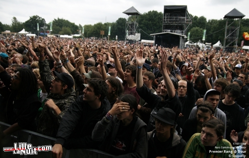 Dour : Tu étais au premier rang ? Tu es sûrement dedans ! en live - photo n°4