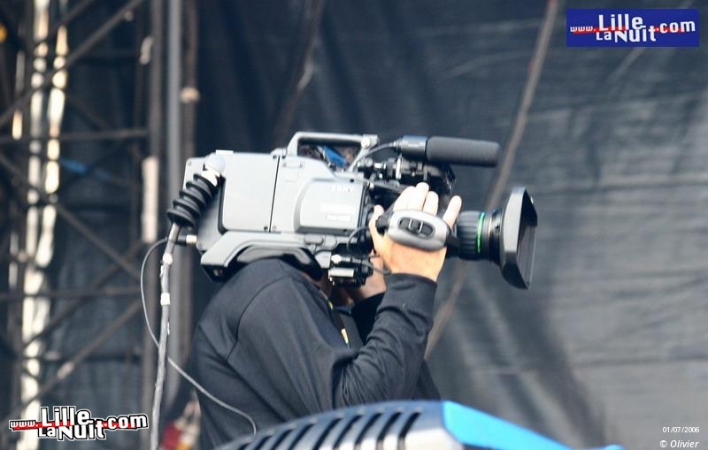 Muse + The Kooks sur la Grand Place d’Arras en live - photo n°59