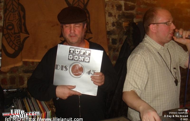 Selecta D.Day & 12 Sound au Djoloff en live - photo n°3