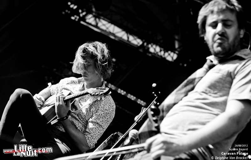 Le Cabaret Vert 2012 – jour 4 : Charlie Winston, The Weasel and the Wasters, Caravan Palace, etc. en live - photo n°19