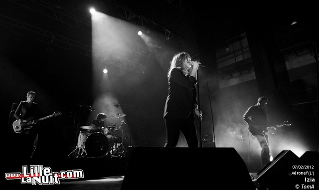 Izia + Blackfeet Revolution à l’Aéronef en live - photo n°2