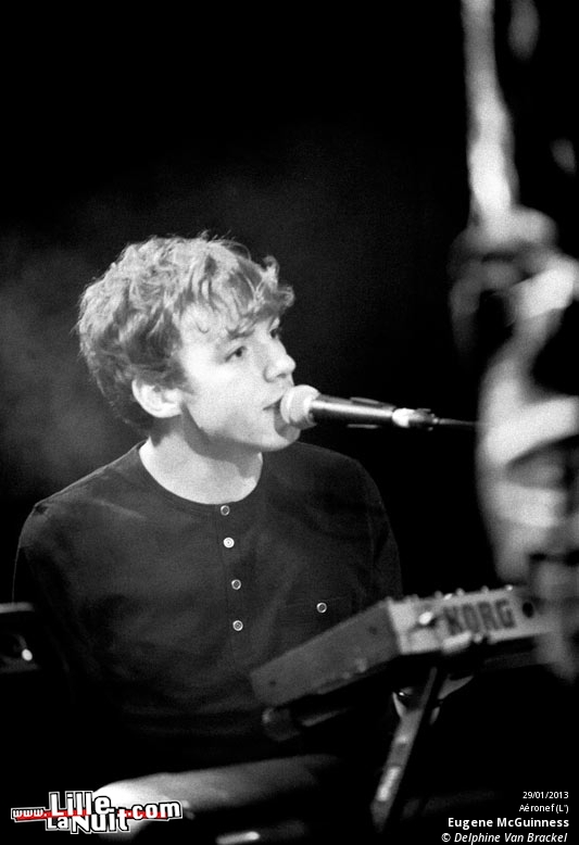 Eugene McGuinness + Pan Aurora à l’Aéronef en live - photo n°8