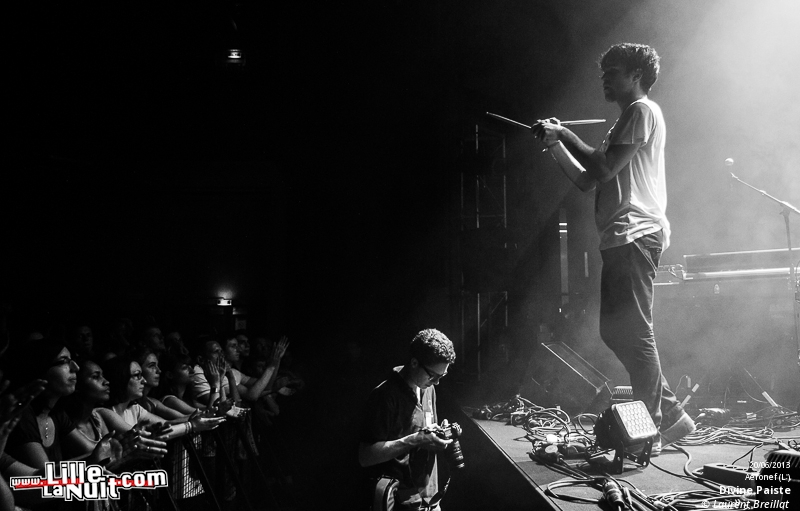 Two Door Cinema Club + Divine Paiste à l’Aéronef en live - photo n°9