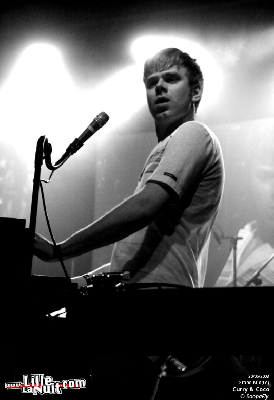 CSS, Curry and Coco et Poney Poney au Bataclan en live - photo n°15