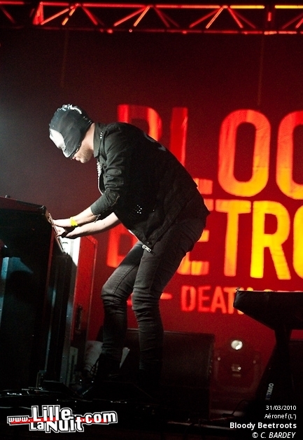Bloody Beetroots & Something à la mode à l’Aéronef en live - photo n°5