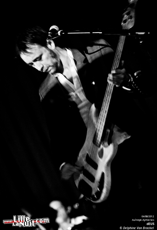 Les Nuits Secrètes 2012 – jour 2 : dEUS, Camille, etc. en live - photo n°14