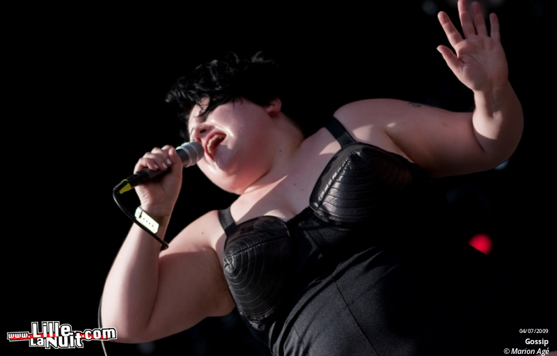 Expatriate, Ghinzu, Gossip, Bloc Party, Kaiser Chiefs, Placebo, Crookers au Main Square Festival en live - photo n°65