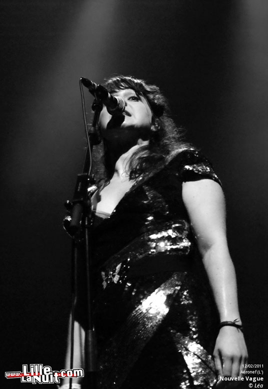Nouvelle Vague + Samir Barris à l’Aéronef en live - photo n°14