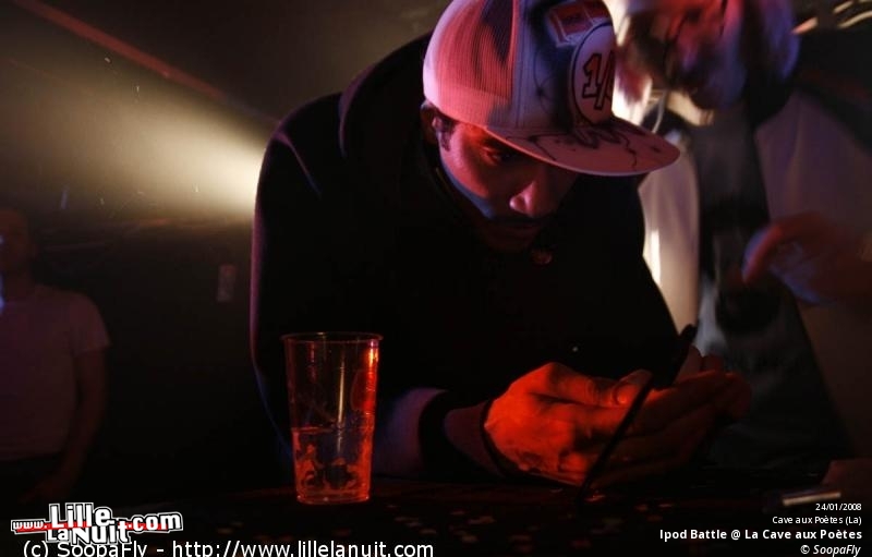 Ipod Battle à La cave aux Poètes en live - photo n°14