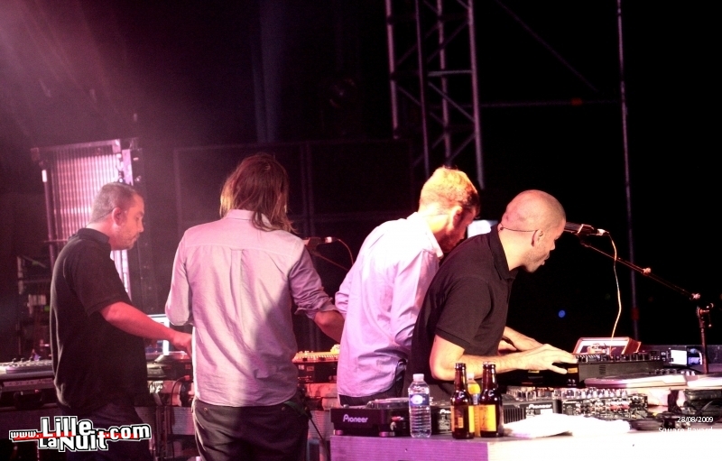 Cabaret vert – Jour 1 – Birdy Nam Nam, Ghinzu, la Grande Sophie en live - photo n°8