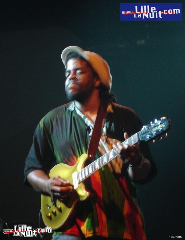 Festival de Dour 2005 – Jour 2 en live - photo n°35