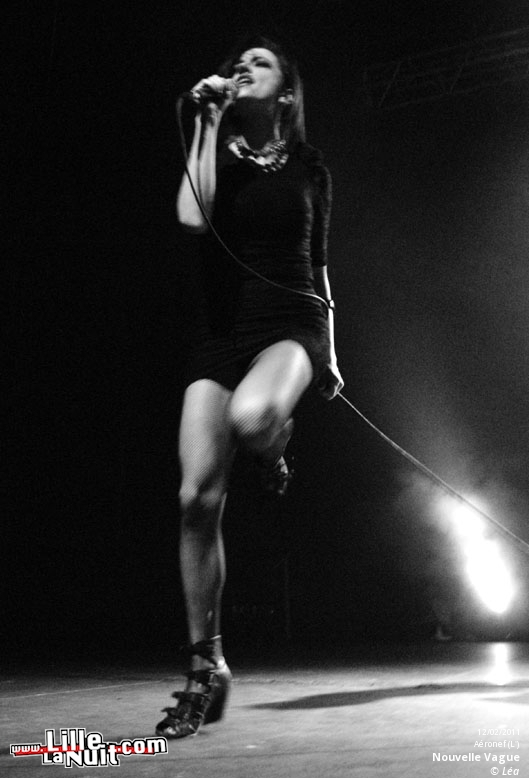 Nouvelle Vague + Samir Barris à l’Aéronef en live - photo n°9