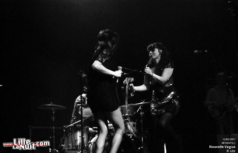 Nouvelle Vague + Samir Barris à l’Aéronef en live - photo n°2