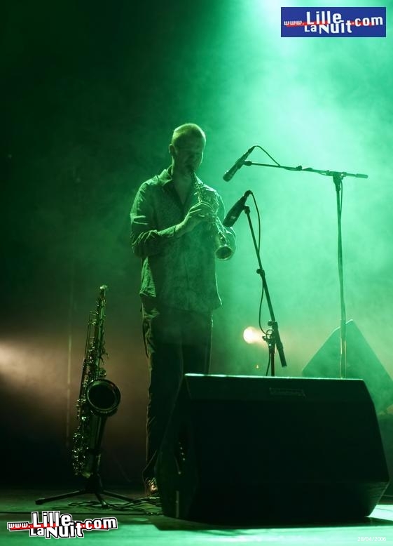 Show Case de DLGZ à l’Aéronef en live - photo n°2