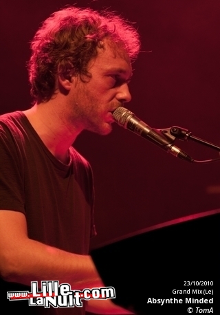 Absynthe Minded + Melanie de Biasio au Grand Mix en live - photo n°25