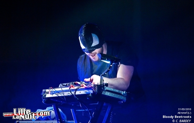 Bloody Beetroots & Something à la mode à l’Aéronef en live - photo n°19