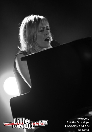 Coeur de Pirate & Fredrika Stahl au Théâtre Sebastopol en live - photo n°16