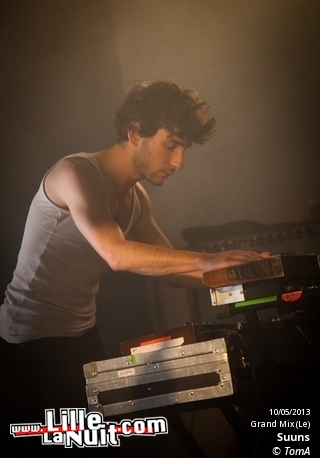 Suuns + PVT + Valleys au Grand Mix en live - photo n°7