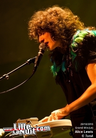 Tunng + Alice Lewis au Grand Mix en live - photo n°58