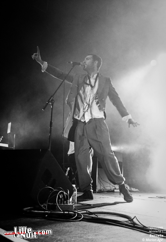 Barcella, Oldelaf & Monsieur D, As de Trêfle à l’Aéronef – Le Père Noël est-il un Rocker ? en live - photo n°15