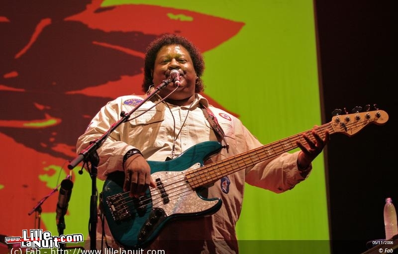 Ben Harper & The Innocent Criminal au Zénith en live - photo n°15
