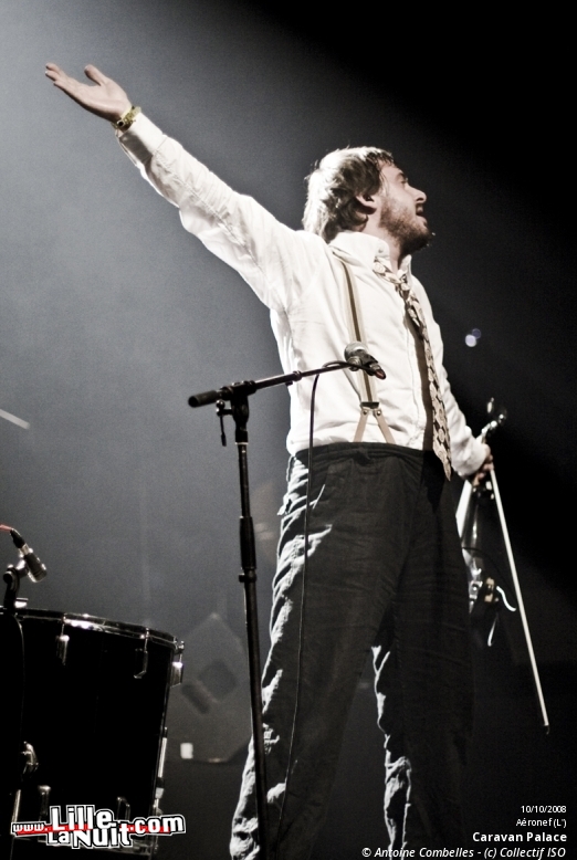 Caravan Palace + Agoria en live - photo n°12