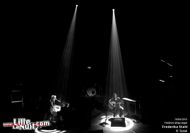 Coeur de Pirate & Fredrika Stahl au Théâtre Sebastopol en live - photo n°22