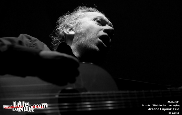 Fête de la musique 2011 au Musée d’histoire naturelle de Lille – Delbi, Aristide & Jean Zegares, Arsene Lupunk Trio en live - photo n°26