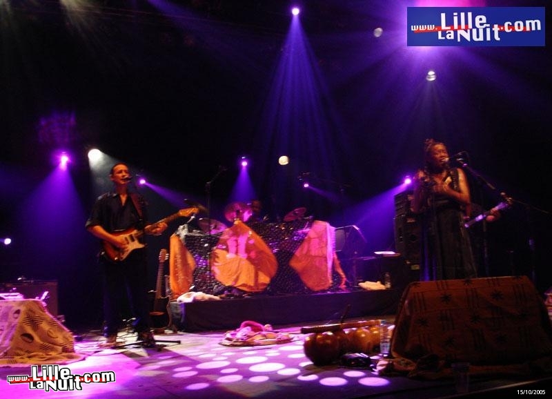 Sally Nyolo à l&rsquo;Aéronef en live - photo n°6