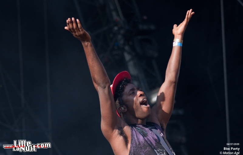 Expatriate, Ghinzu, Gossip, Bloc Party, Kaiser Chiefs, Placebo, Crookers au Main Square Festival en live - photo n°54