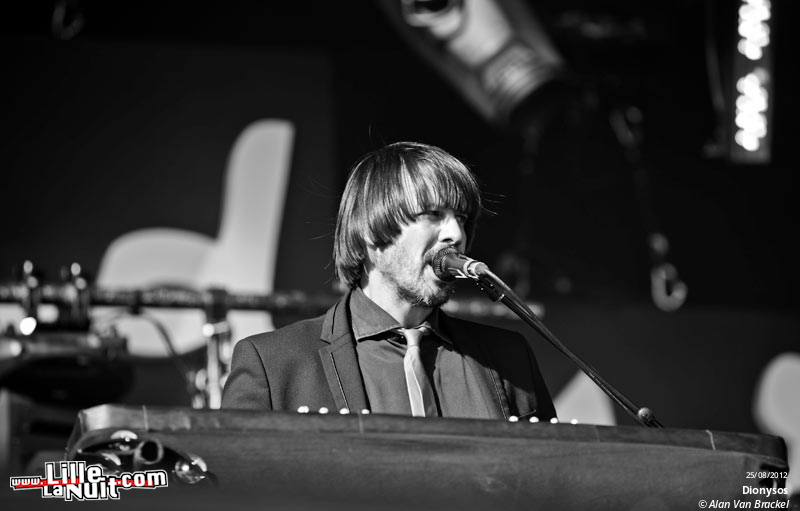 Le Cabaret Vert – jour 3 – Franz Ferdinand, OrelSan, Dionysos, etc. en live - photo n°38