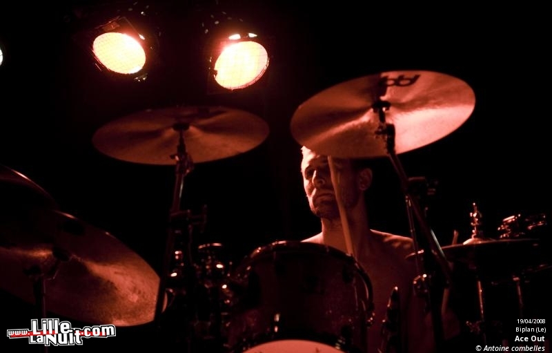 Labo, Ace Out, Devon et Klakomaniak au Biplan en live - photo n°13