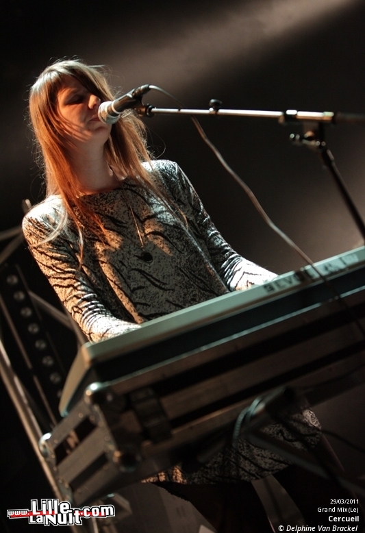 Festival Les Femmes s’en Mêlent : Cercueil + Glasser + Anika au Grand Mix en live - photo n°34