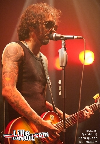 Duff McKagan’s Loaded + Porn Queen au Splendid en live - photo n°15