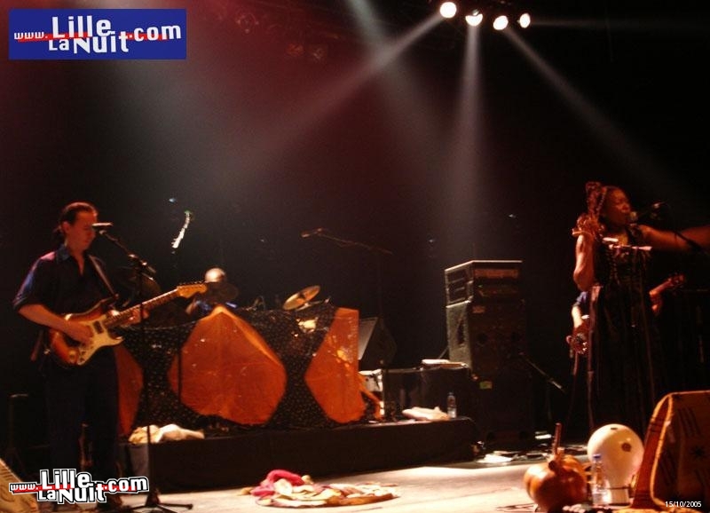 Sally Nyolo à l&rsquo;Aéronef en live - photo n°2