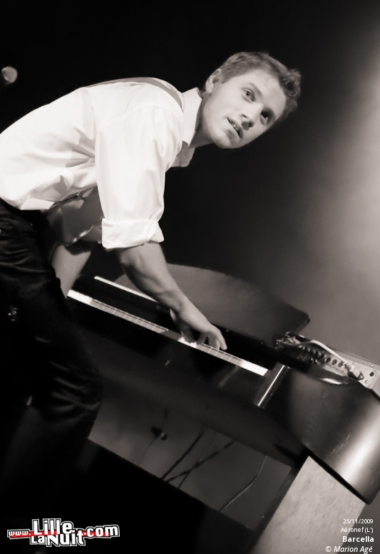 Barcella, Oldelaf & Monsieur D, As de Trêfle à l’Aéronef – Le Père Noël est-il un Rocker ? en live - photo n°19