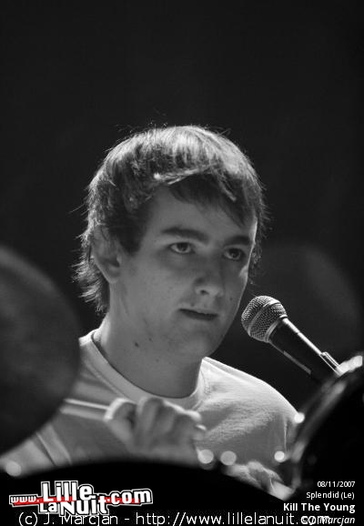 Kill The Young & Blood Red Shoes en live - photo n°13