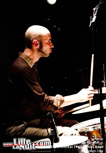 Joan As Police Woman + The Prince Of Assyria au Grand Mix en live - photo n°10