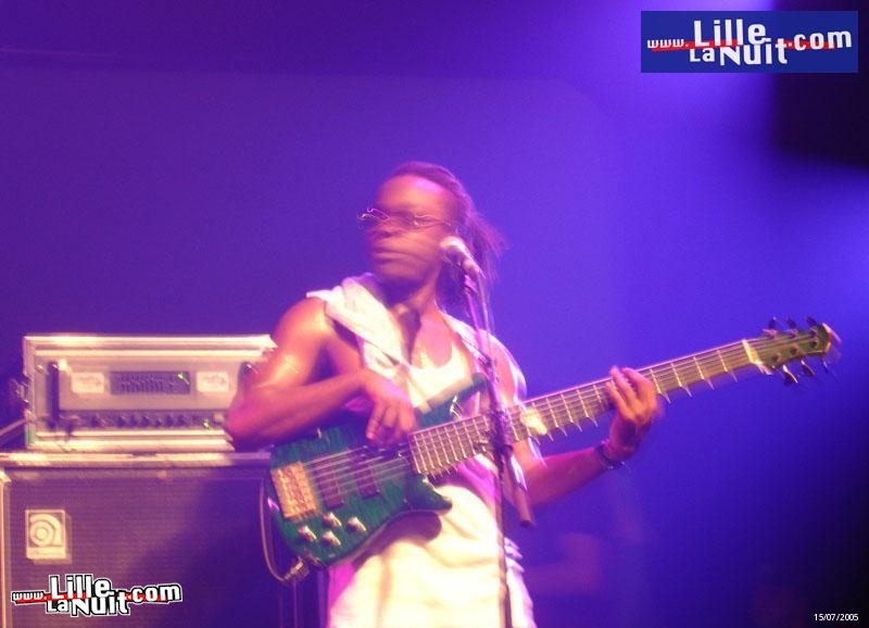 Festival de Dour 2005 – Jour 2 en live - photo n°33