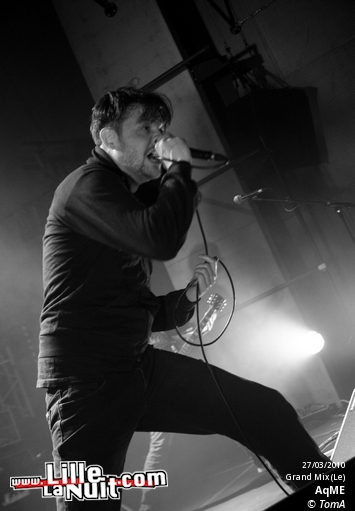 AqME + Mass Hysteria au Grand Mix en live - photo n°42