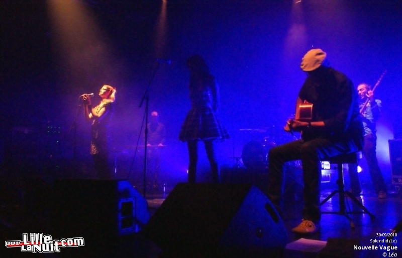 Nouvelle Vague + 49 Swimming Pools au Splendid en live - photo n°1