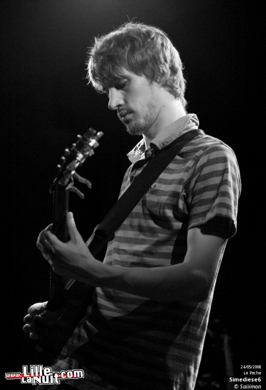 Simdiese6, Cercueil, l’Objet et Sexual Earthquake in Kobe au Théâtre Le Poche en live - photo n°17