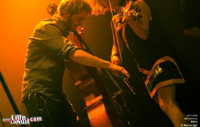 La Goutte + PPFC + Alexis HK au Splendid – Le Père Noël est-il un rocker ? en live - photo n°33