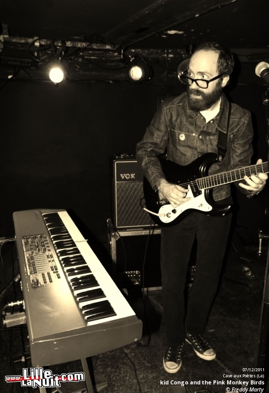 Sheetah et les Weissmuller + Kid Congo & the Pink Monkey Birds à la Cave Aux Poètes en live - photo n°17